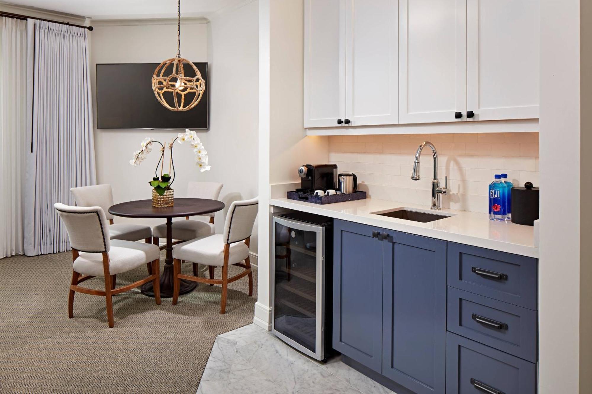 Hotel Vespera On Pismo Beach, Autograph Collection 4*